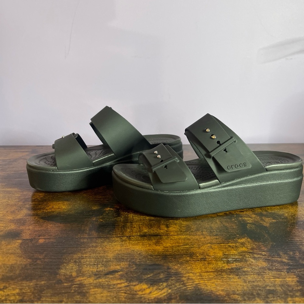 Crocs Women's Black Platform Sandals